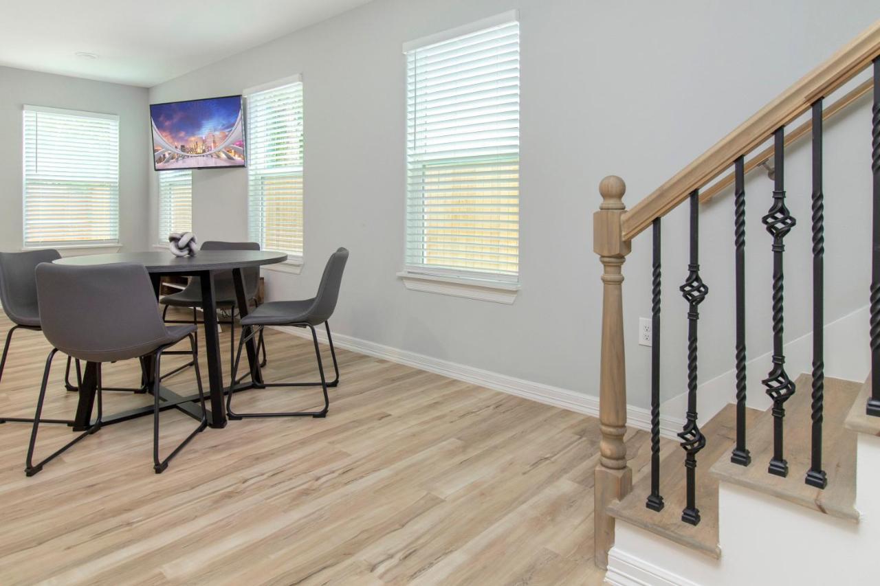 Villa Peerless Retreat - Minutes From Downtown Houston Extérieur photo